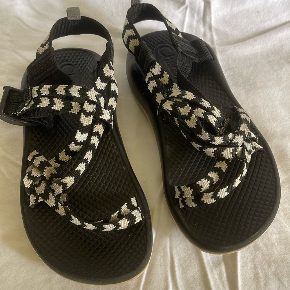 Like new Chaco multiStrap sandal  size 2